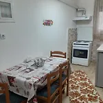 Kosta\'S Apartment 2