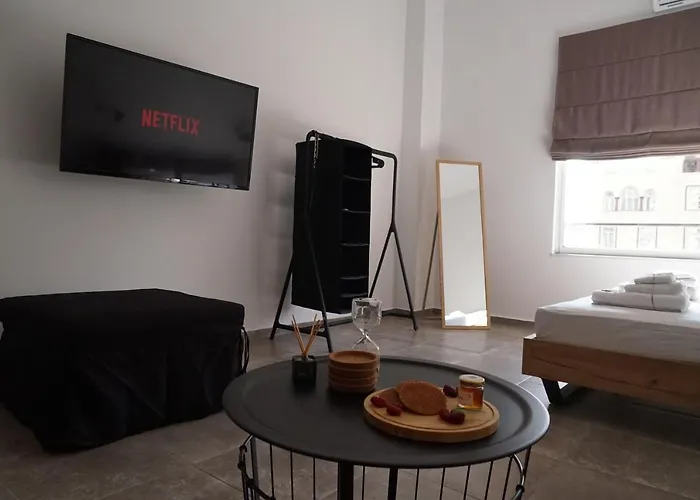 Aristotelous Square Luxury Studio