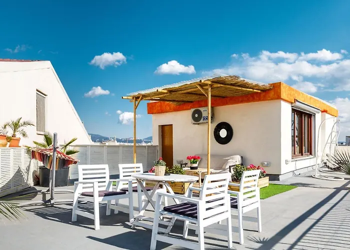 City Center, Sea View, Big Private Tarrace