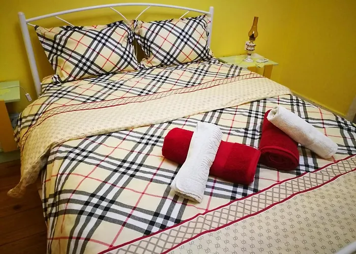 Sweet Home
