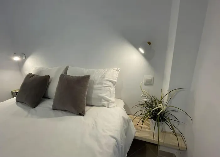 Anastasios\' Artwork Apartment