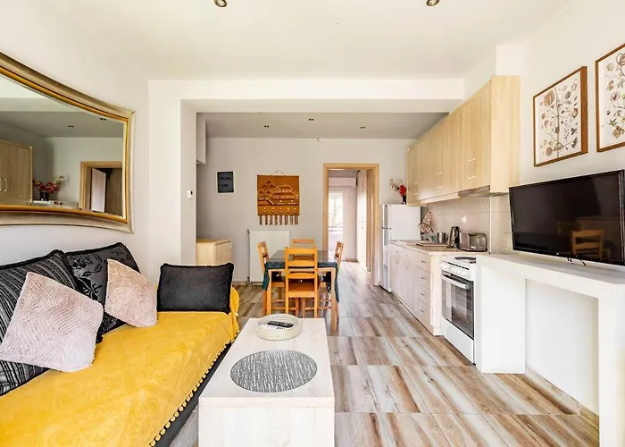 Denis Apartment