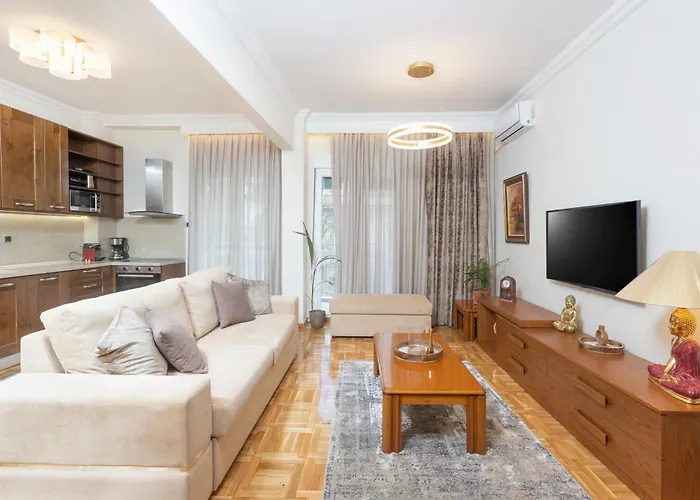King George 32 Luxury Apartment