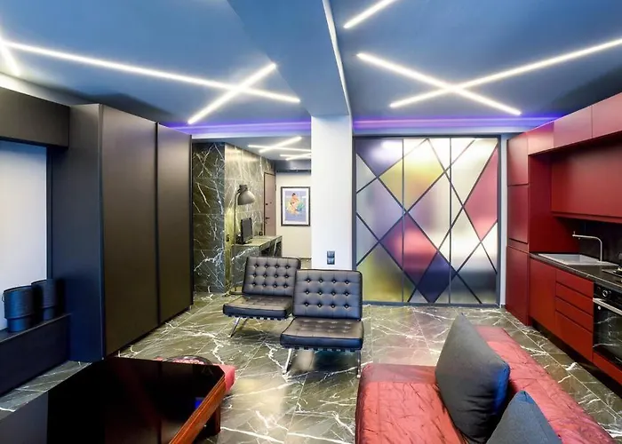 Luxury Apt A At Mitropoleos-Aristotelous Square