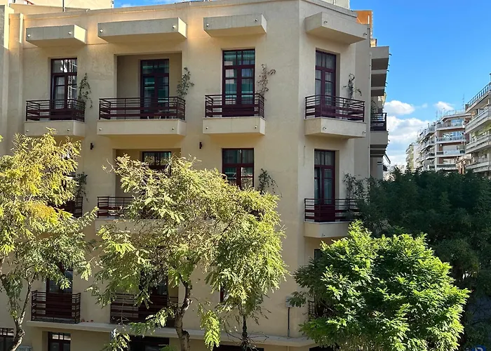 The Maroon Bottle Luxury Suites