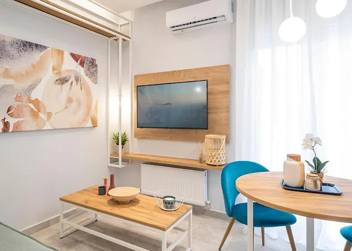 P Deluxe Suites 3