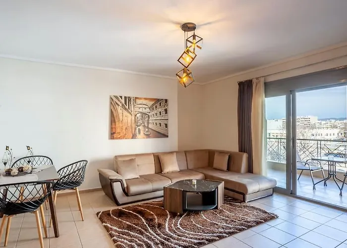 Railway Area Apt Thessaloniki Center 4P