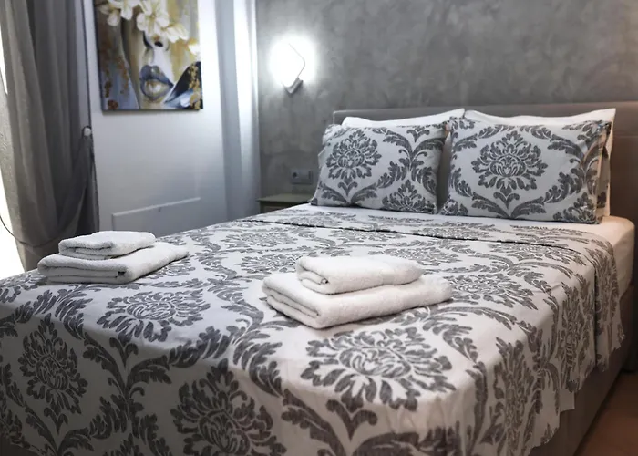 Moet Apartment
