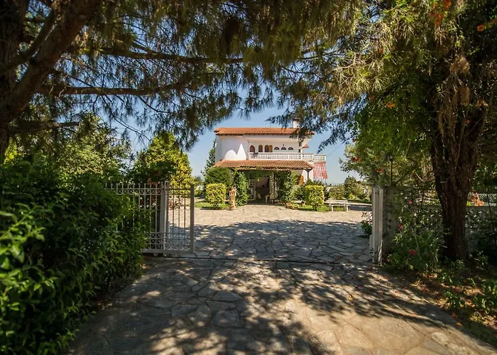 Villa Ampelos