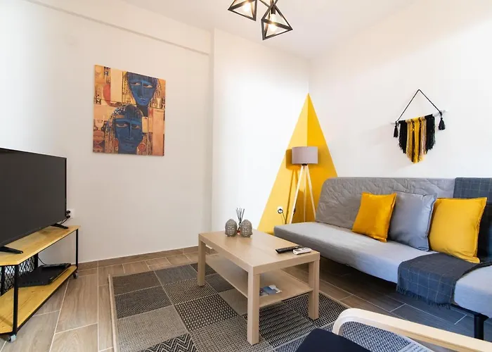 F & B Collection - Apartment For 6
