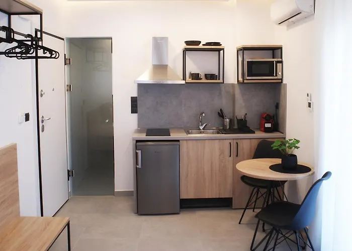 Bright Stylish Studio Welcome #1