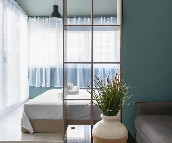 Denizen Boutique Apartments, Nilie Hospitality Mgmt
