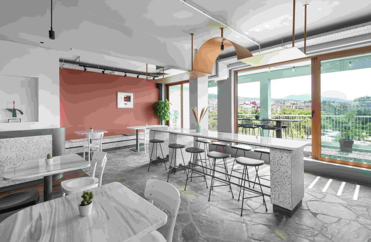 Zeus Is Loose Hostel Thessaloniki