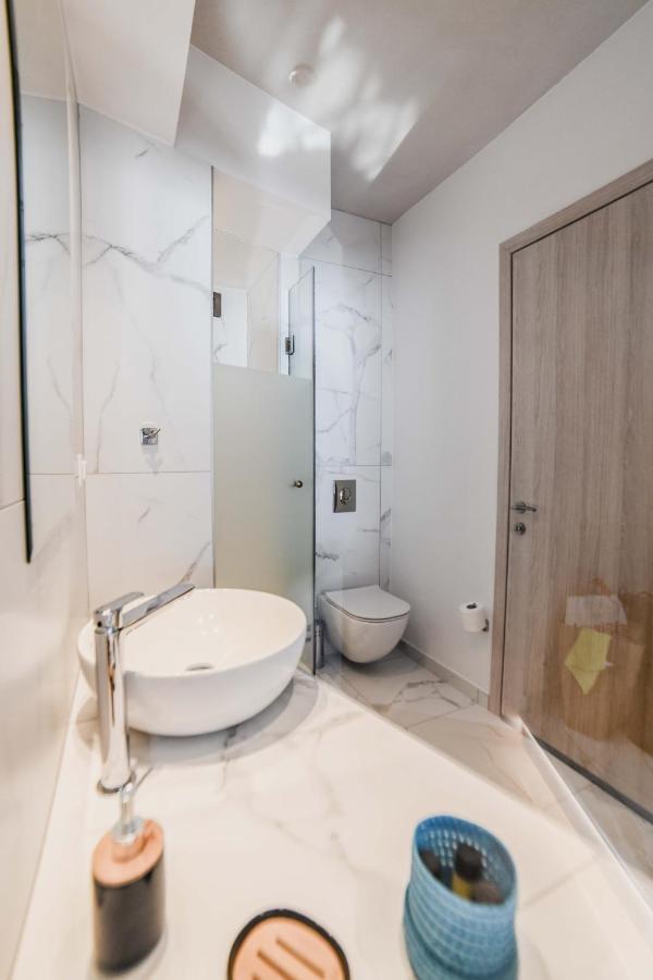 Riviera View Suites 1 Apartment *
