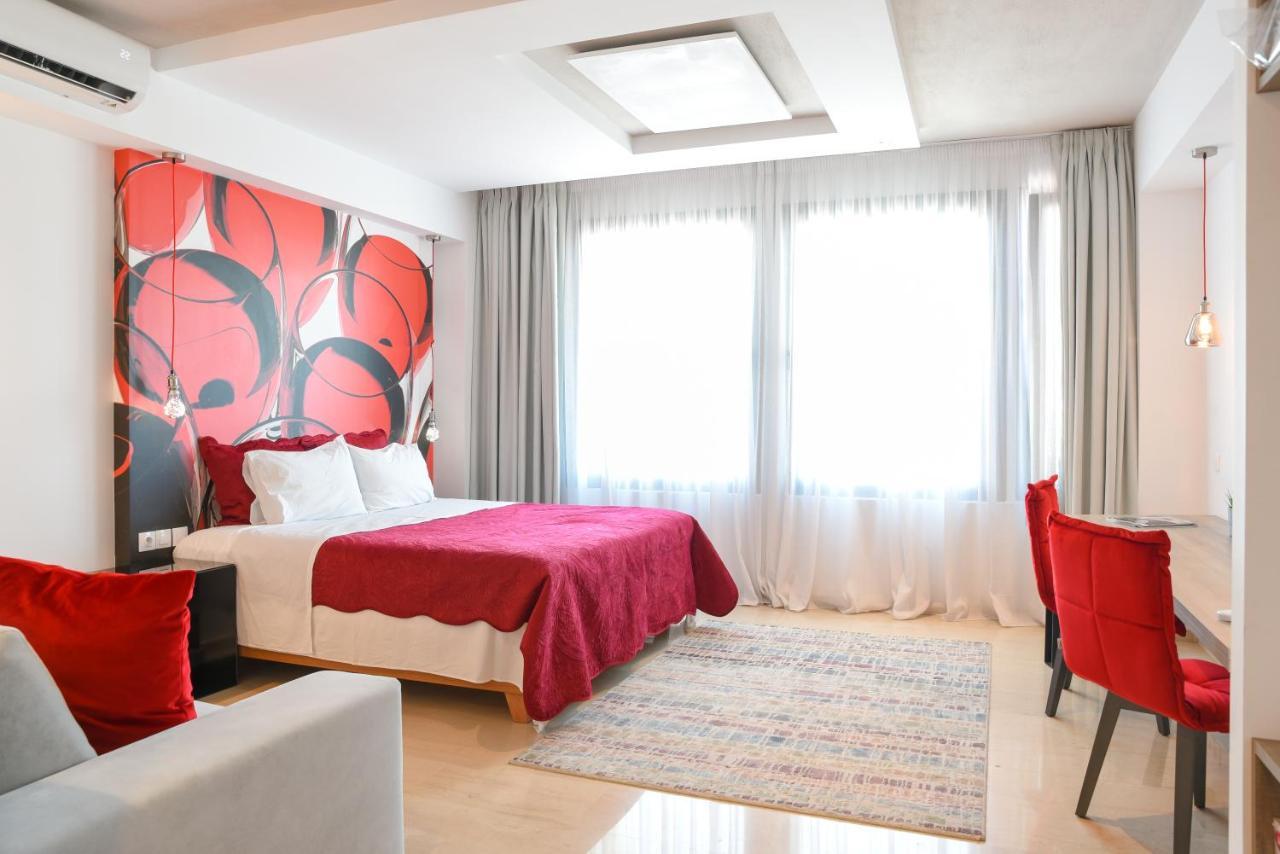 Riviera View 3 *