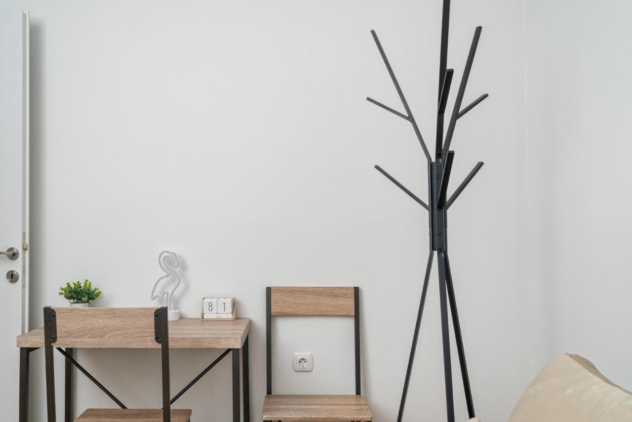 White Armonia Apartment *