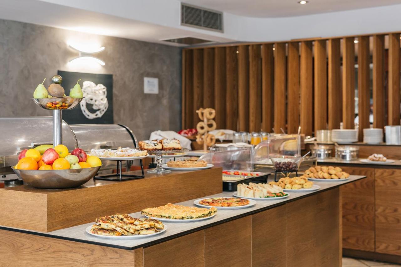 Plaza Hotel, Philian And Hotel Thessaloniki