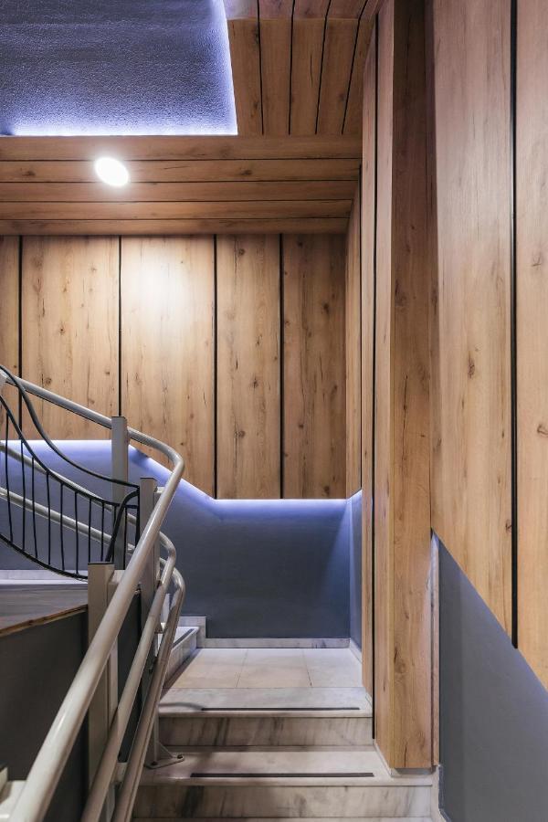 Ladadika Design, Philian And Thessaloniki
