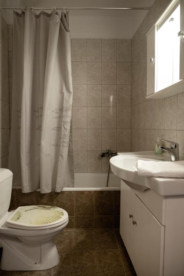 Kalvou Flat Apartment *