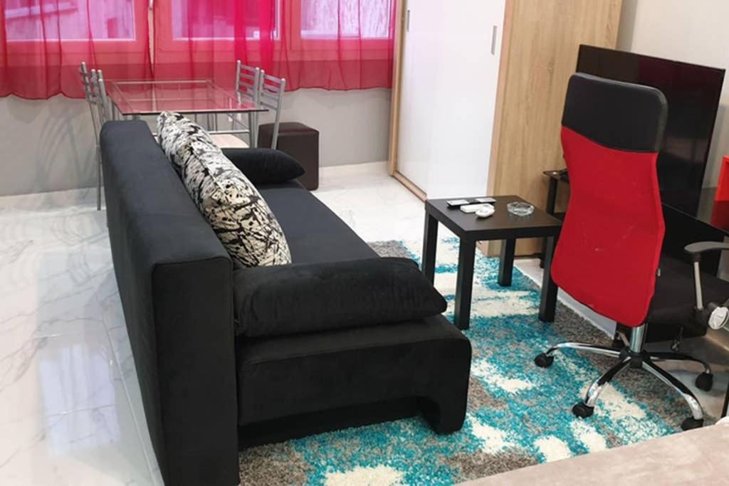 Luxury In Downtown Tessalónica