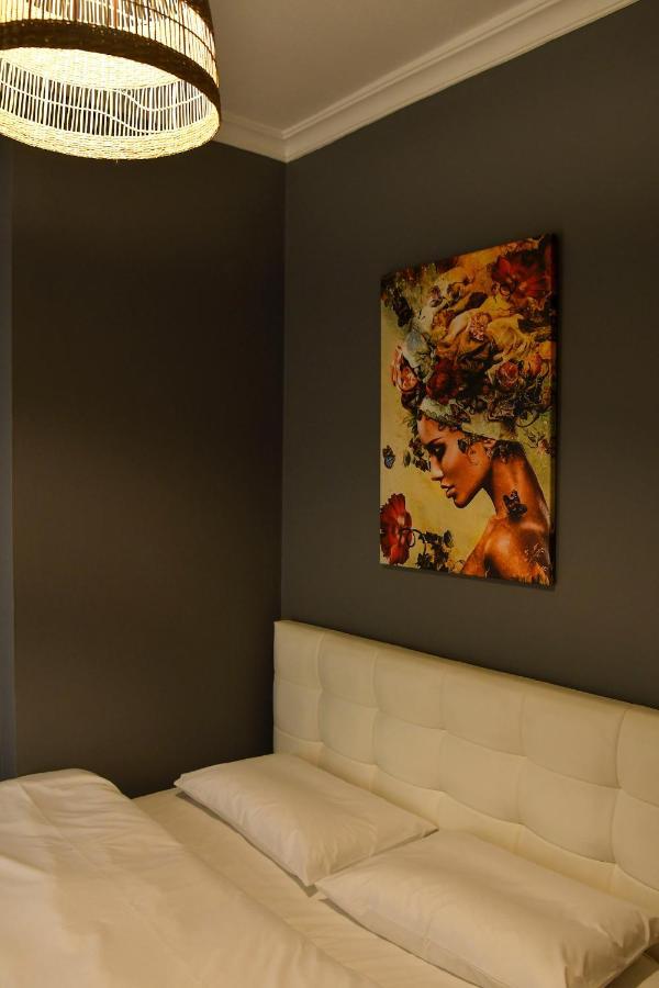 Apartment Center Comfort