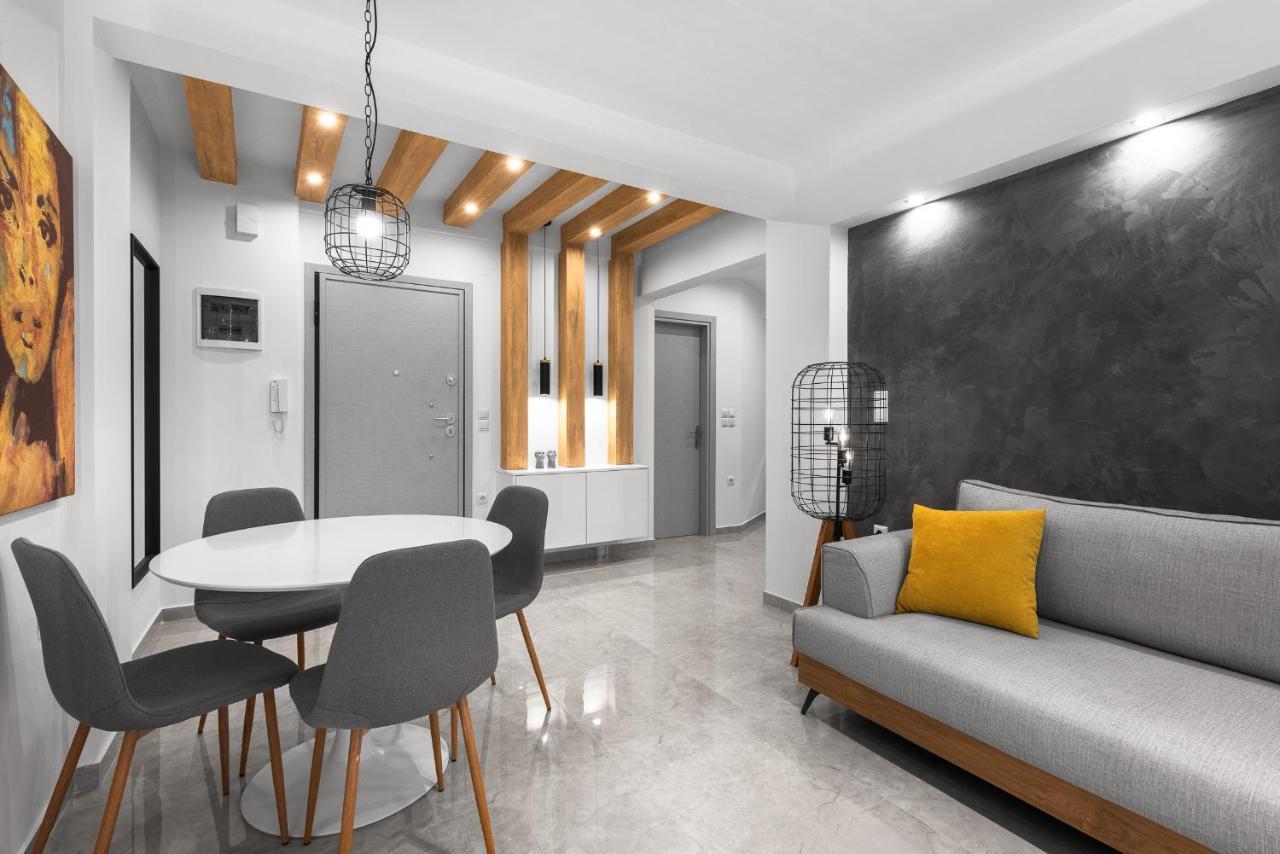 Wood N White, Nilie Hospitality Mgmt Apartment Thessaloniki