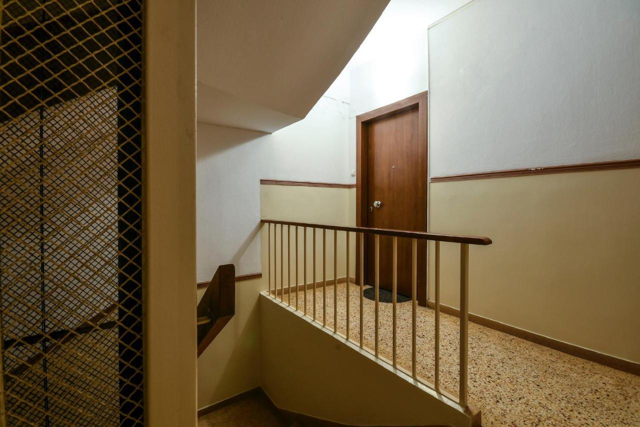 Apartment Center Comfort *