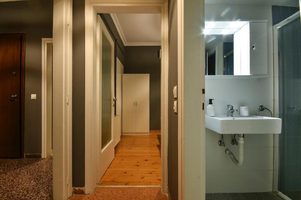 Apartment Center Comfort *