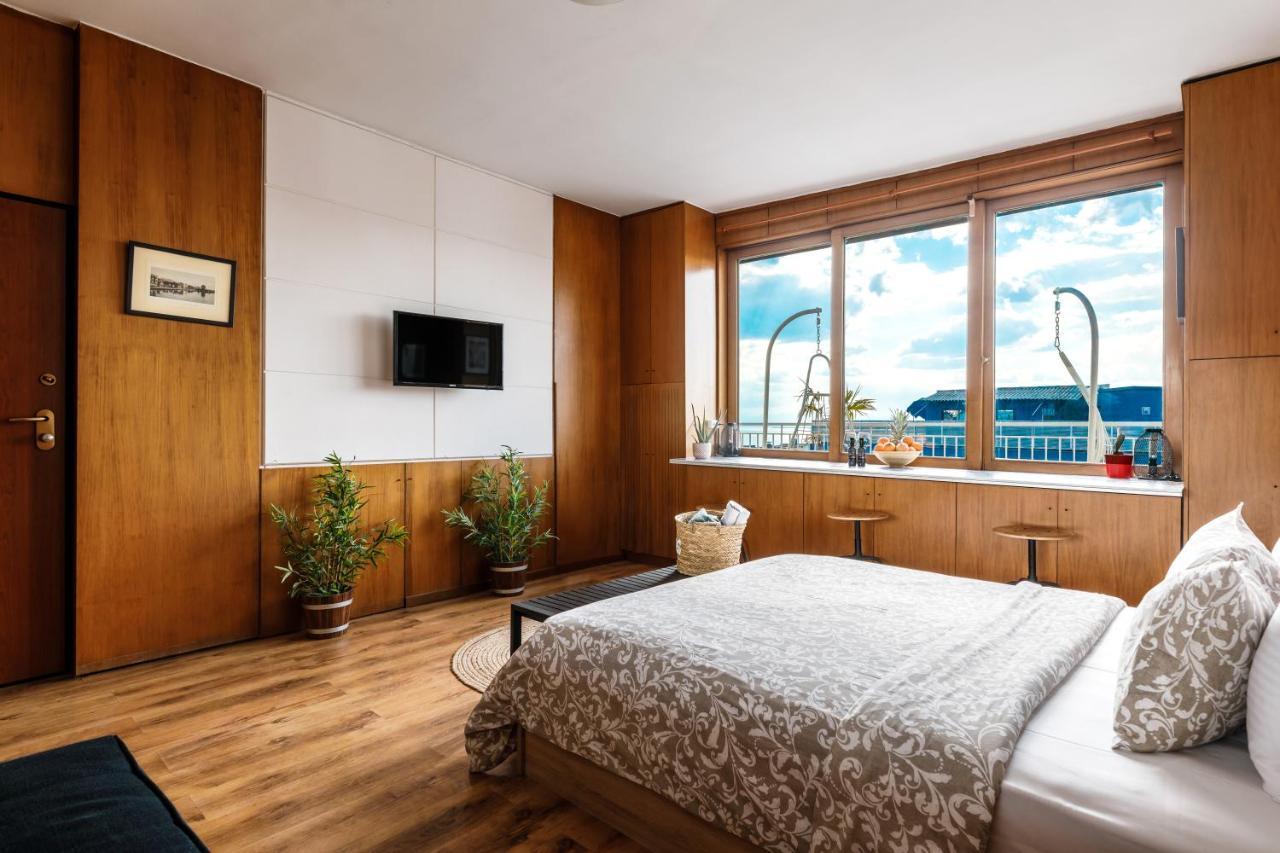 Center, Sea View, Big Private Tarrace