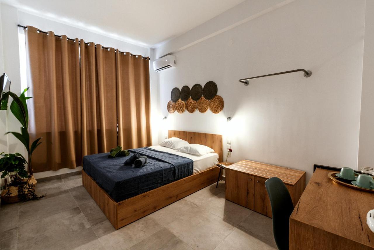 The 9 Project - Centre Daire Selanik