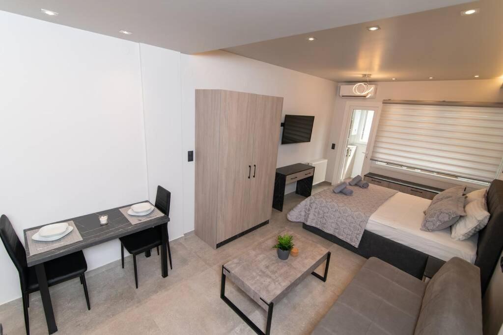 Kastalia Living Apartment