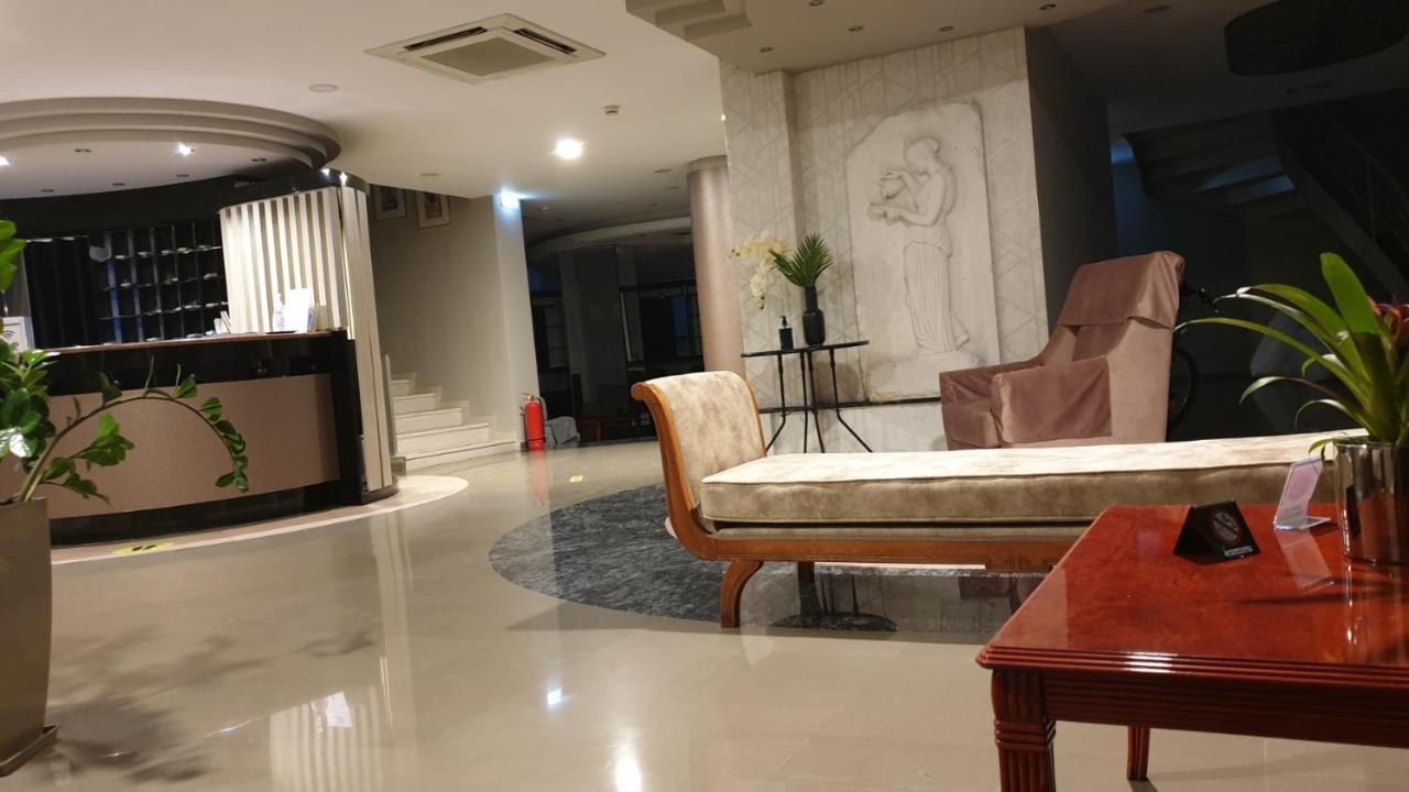 Esperia Hotel