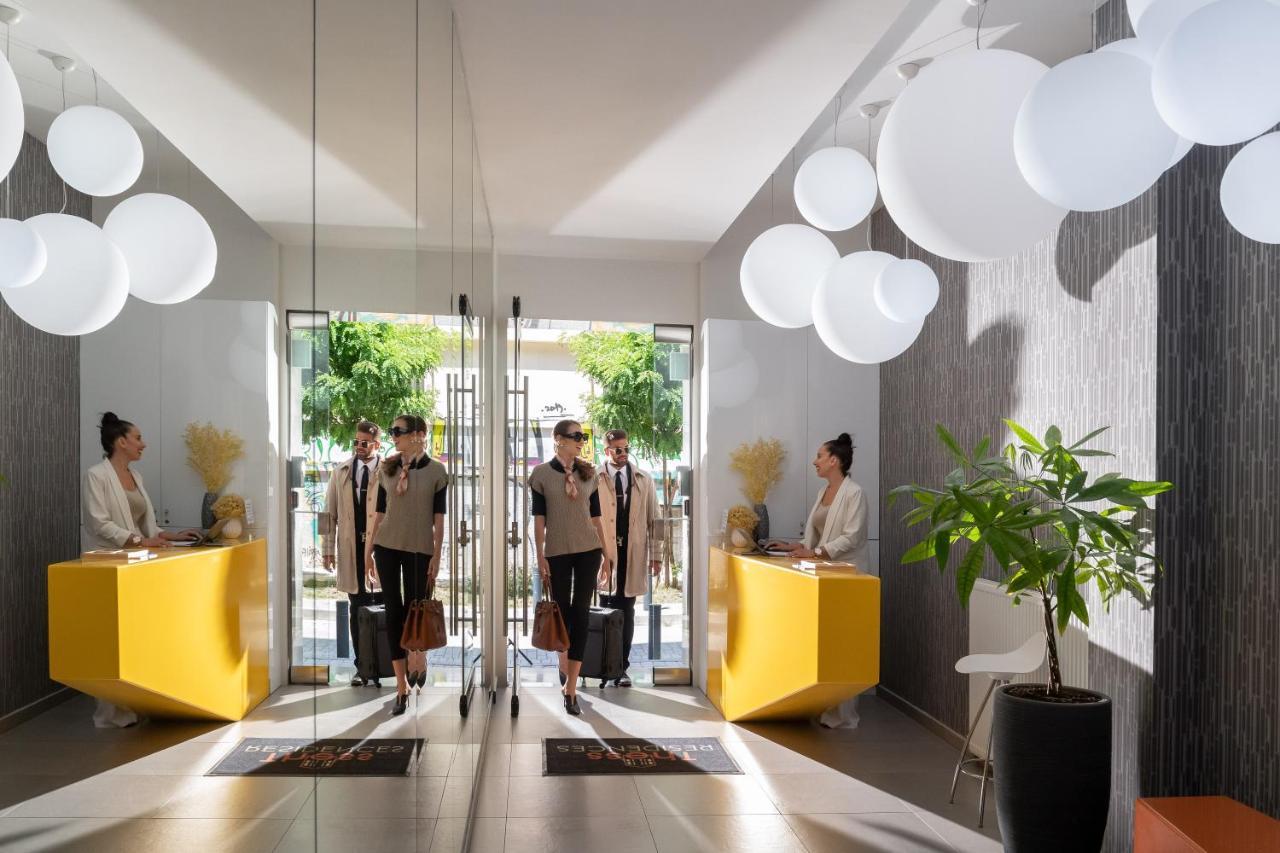 Apartment Thess Residences *