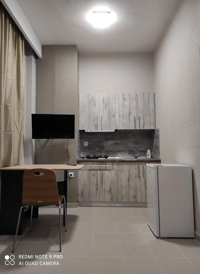 Ladadika New 1 Apartment