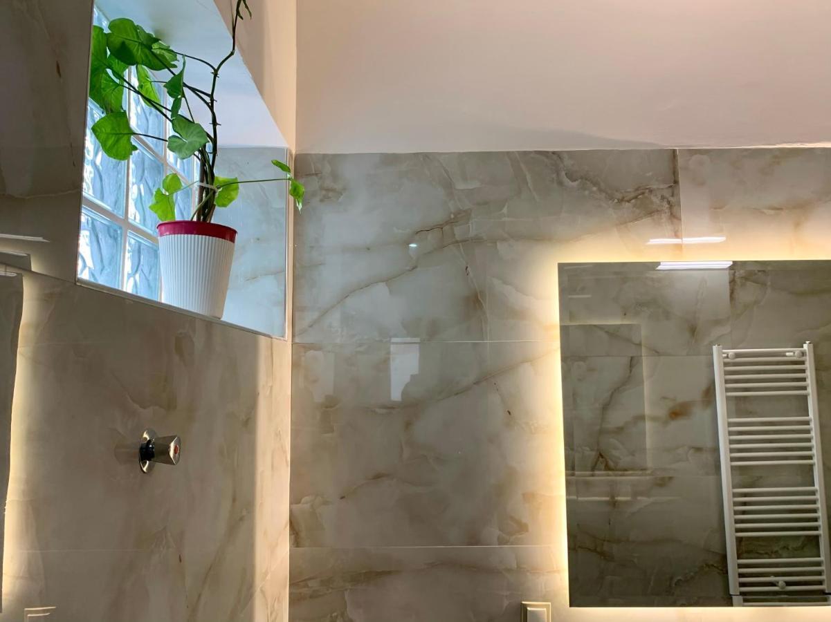 Oasis Luxury Detached House In With Hydromassage * Thessaloniki