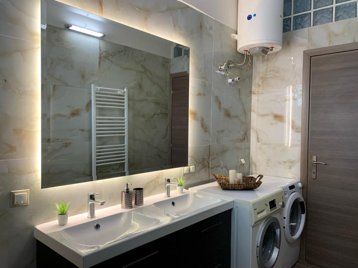 Apartment Oasis Luxury Detached House In With Hydromassage Thessaloniki