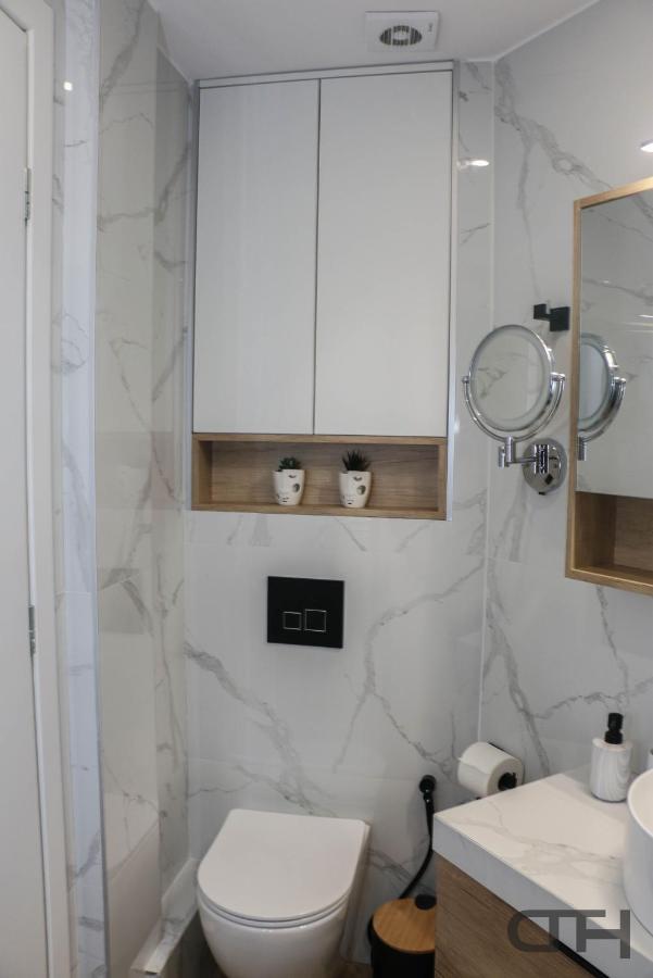 Luxury 80m2 With Balcony Downtown * Thessaloniki