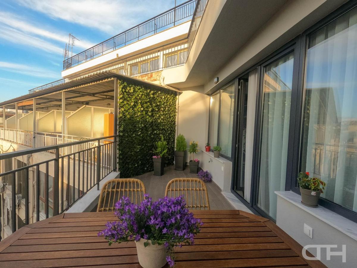 Luxury 80m2 With Balcony Downtown * Thessaloniki