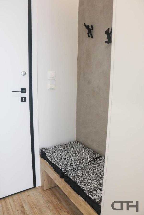 Luxury 80m2 With Balcony Downtown Apartment
