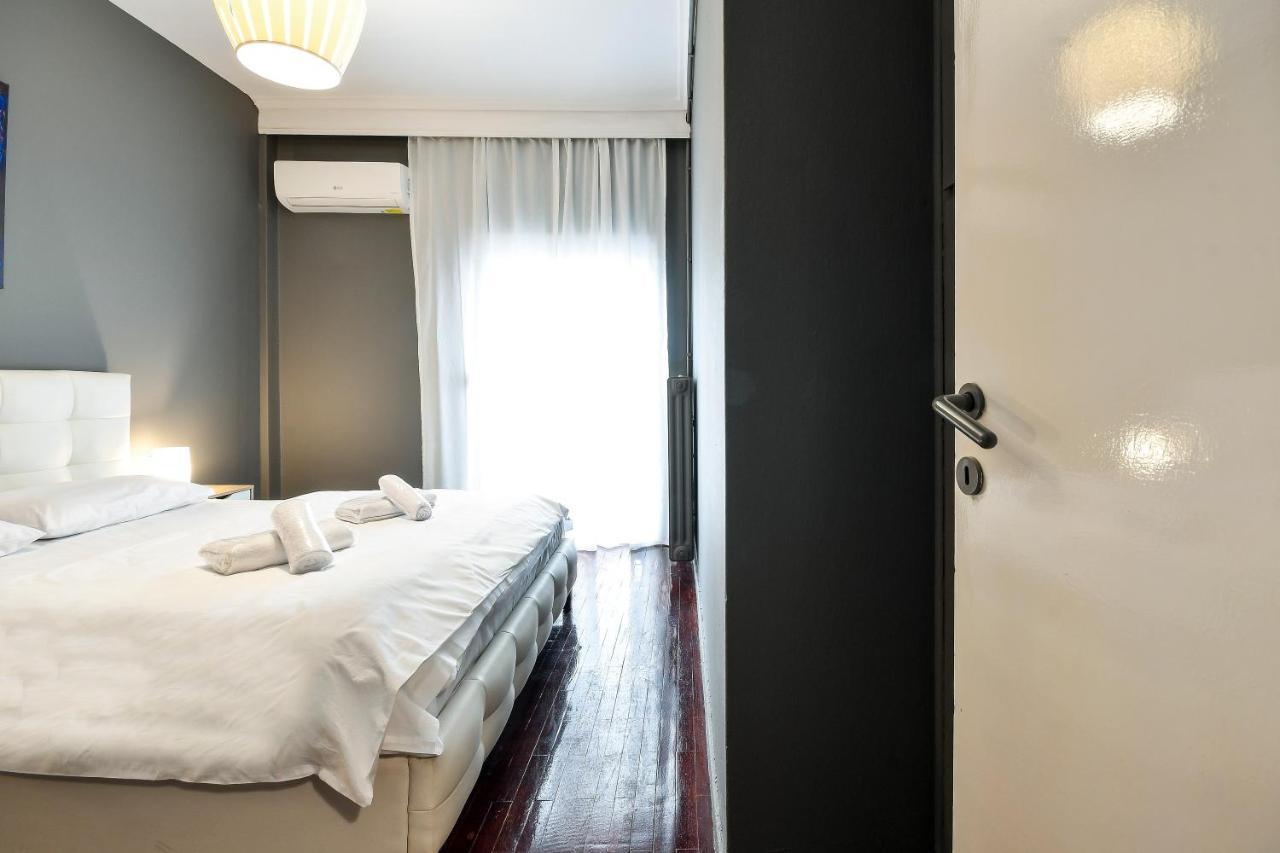 Apartment Center *