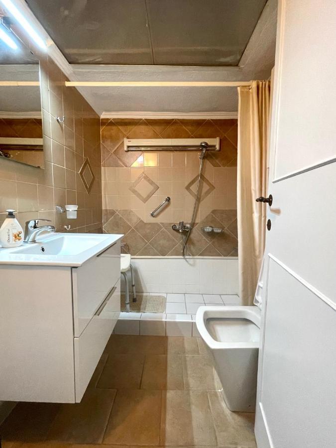 Ilisia Xsoma Flats Apartment *