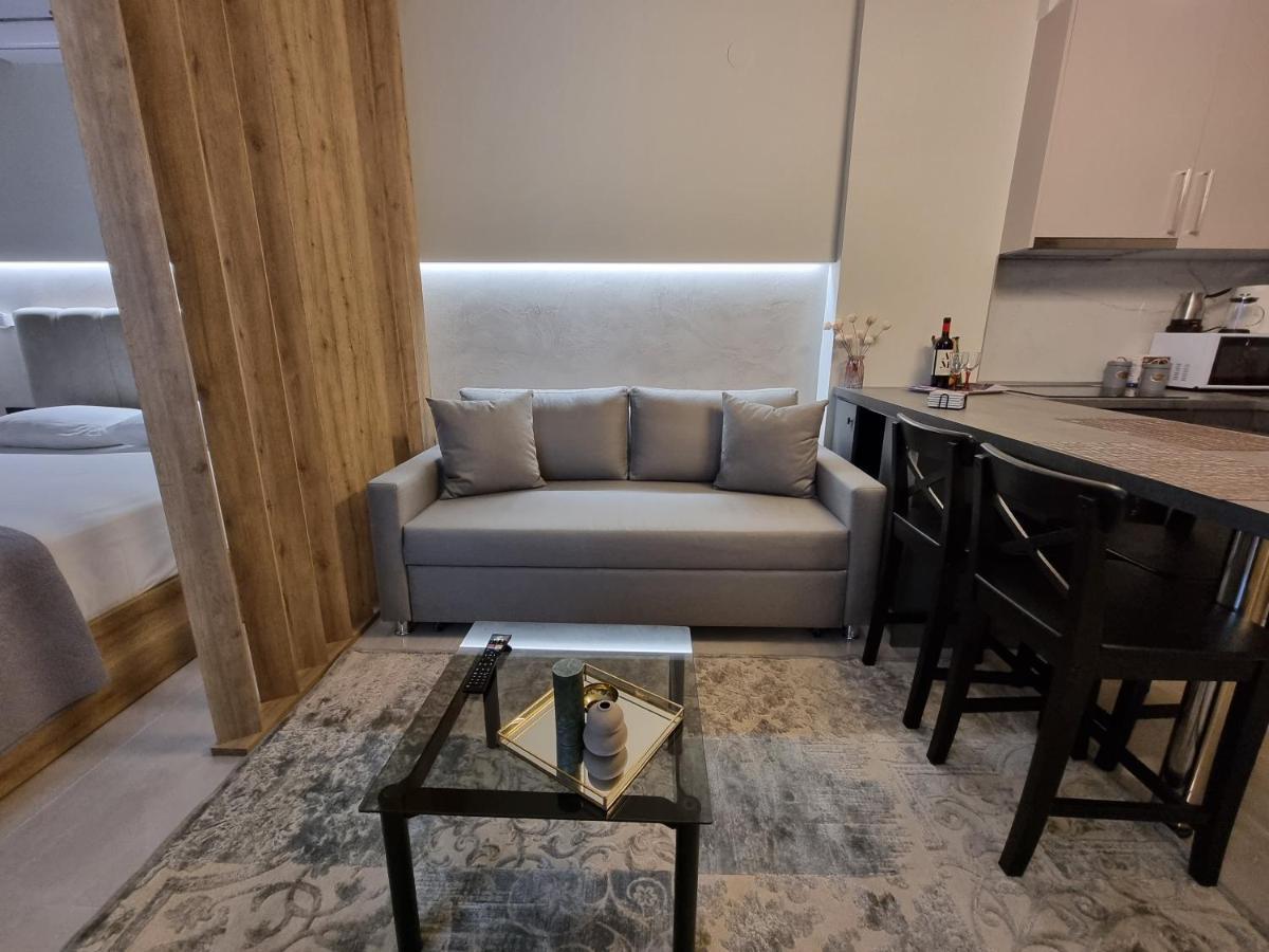 Iris Center Premium Thessaloniki