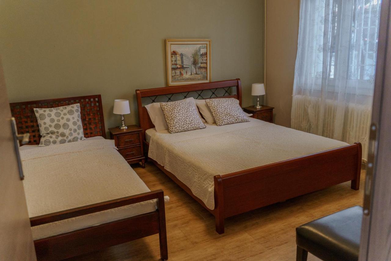 Apartment Oasis Luxury Detached House In With Hydromassage