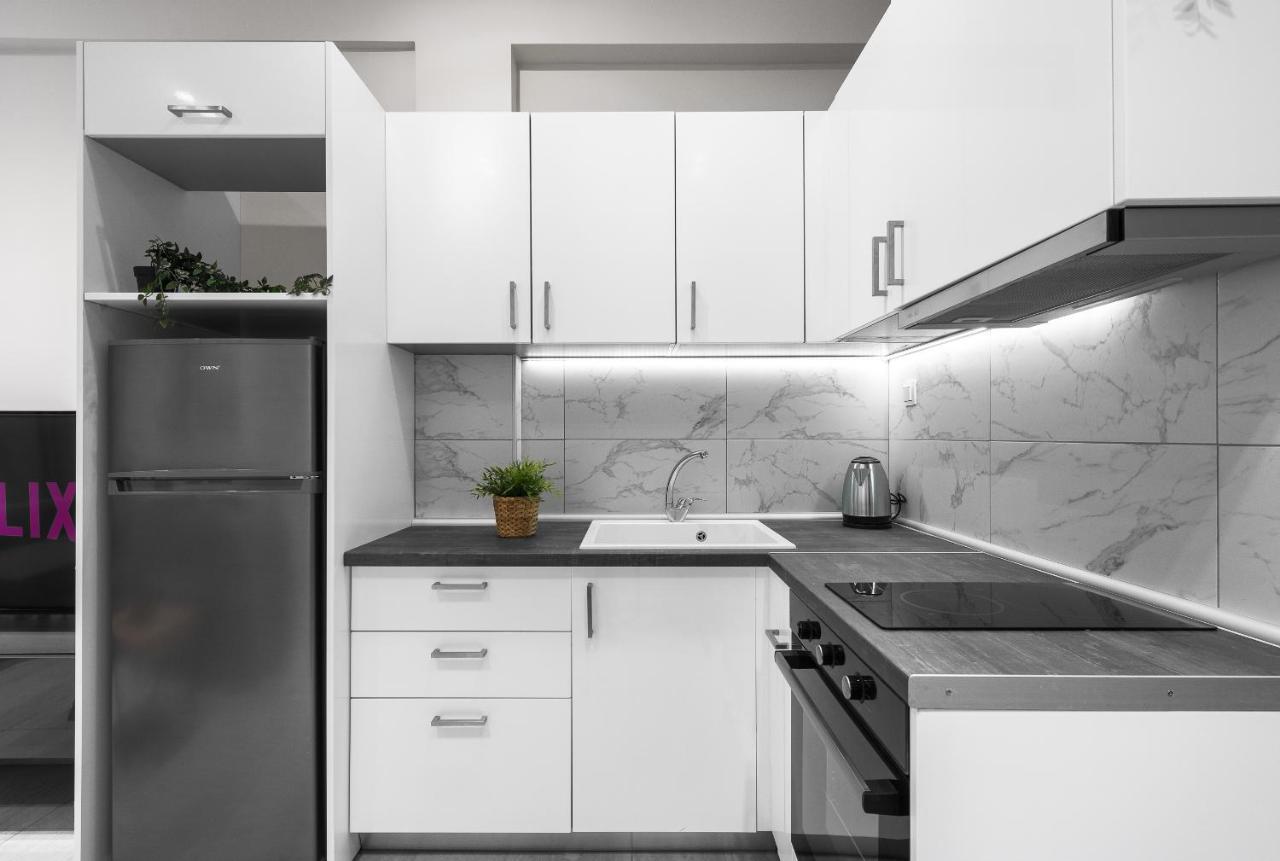 Aelia Apartments, The Luxury