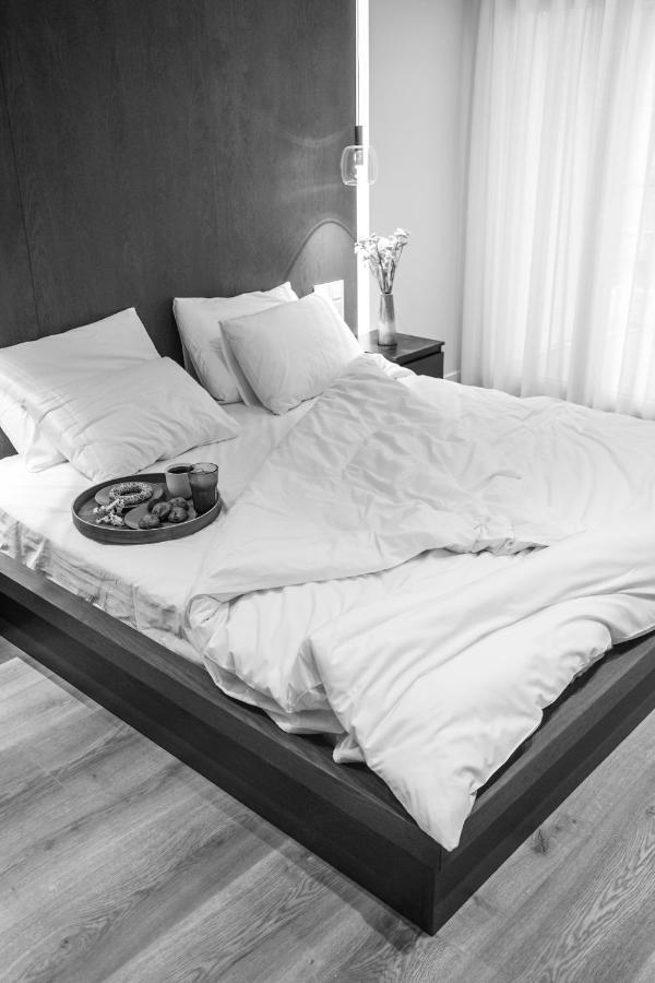 The Lux2 A Gorgeous Apartment Thessaloniki