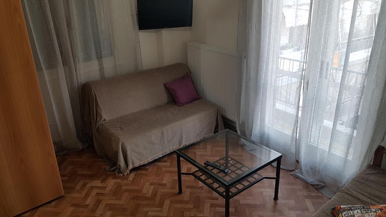 Gina's Apartment *