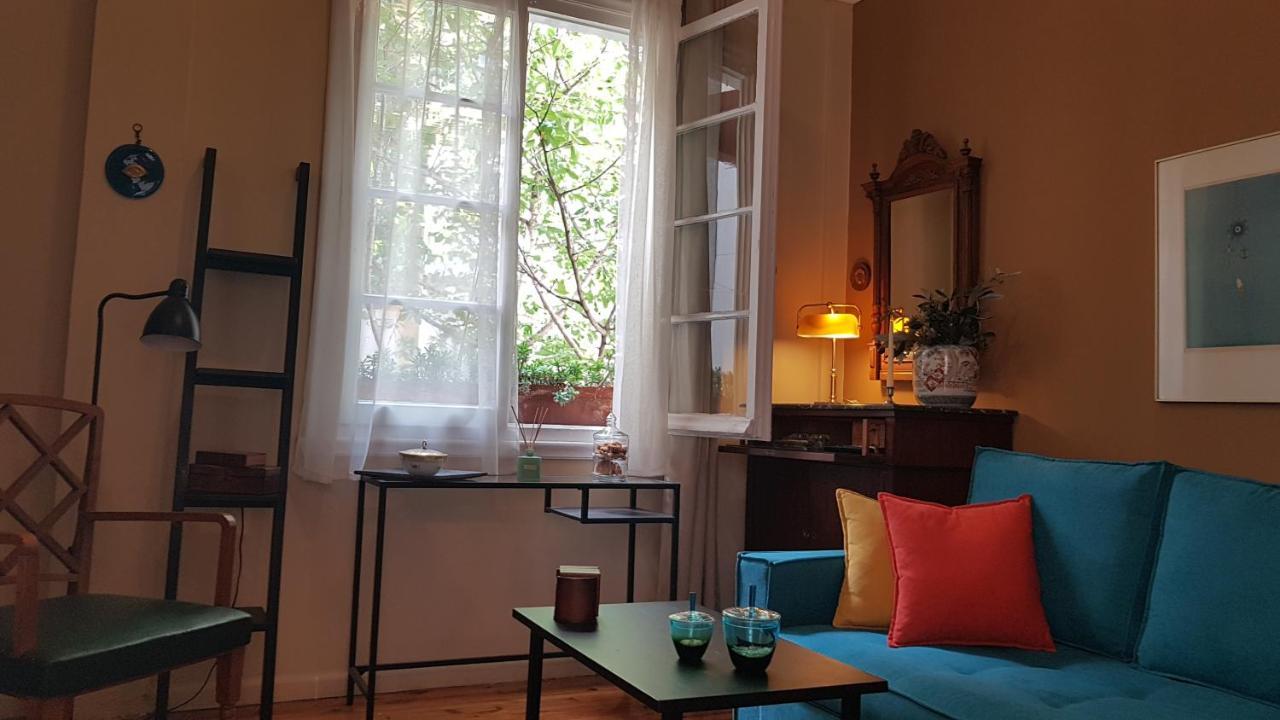 Konstantinos's Luxury Vintage Apartment