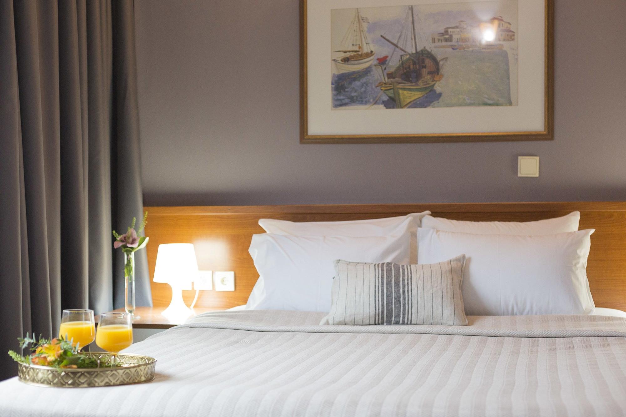 Plaza Hotel, Philian And Thessaloniki