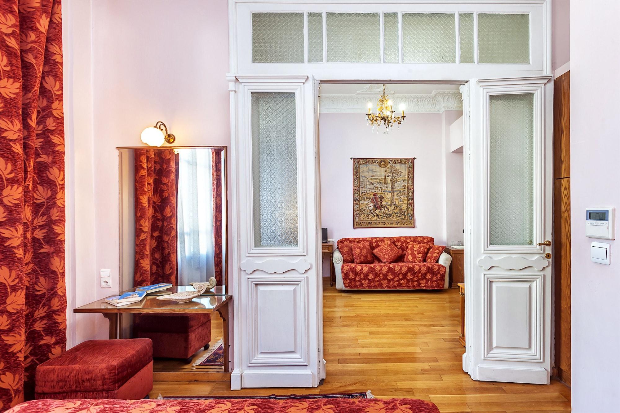 Minerva Premier Thessaloníki