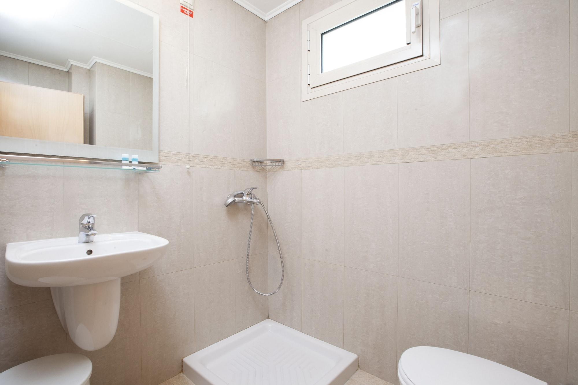 Hotel Telioni 3*